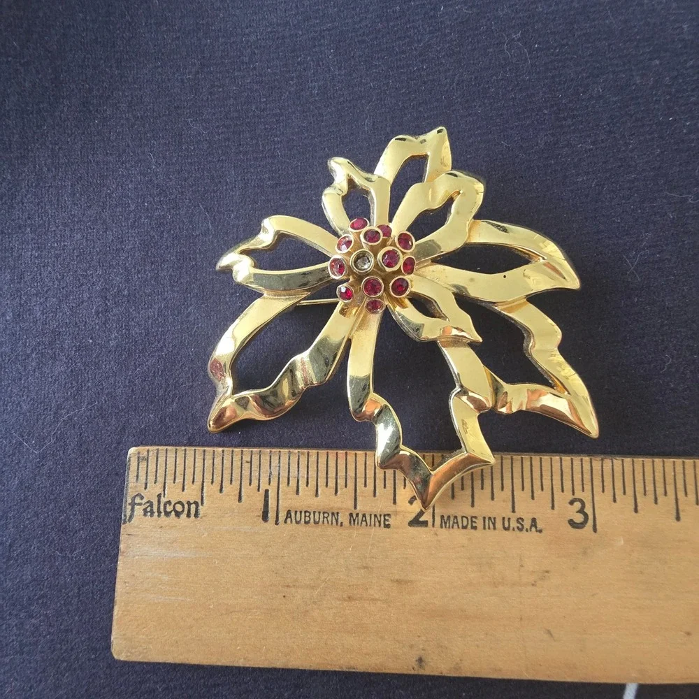 Swarovski Vintage Gold Tone Red Rhinestone Flower Bow Brooch Swan Logo Signed